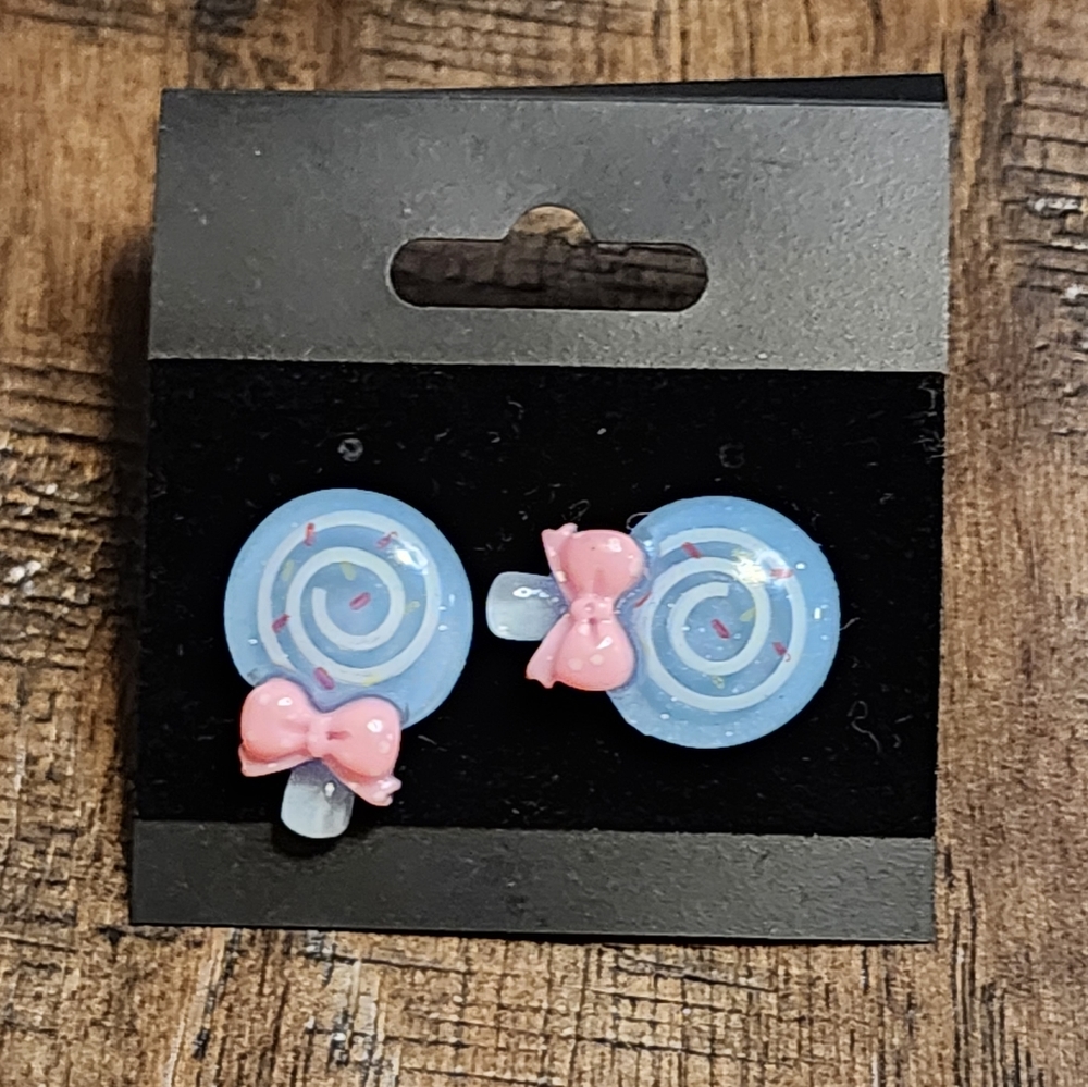 NWT Earrings